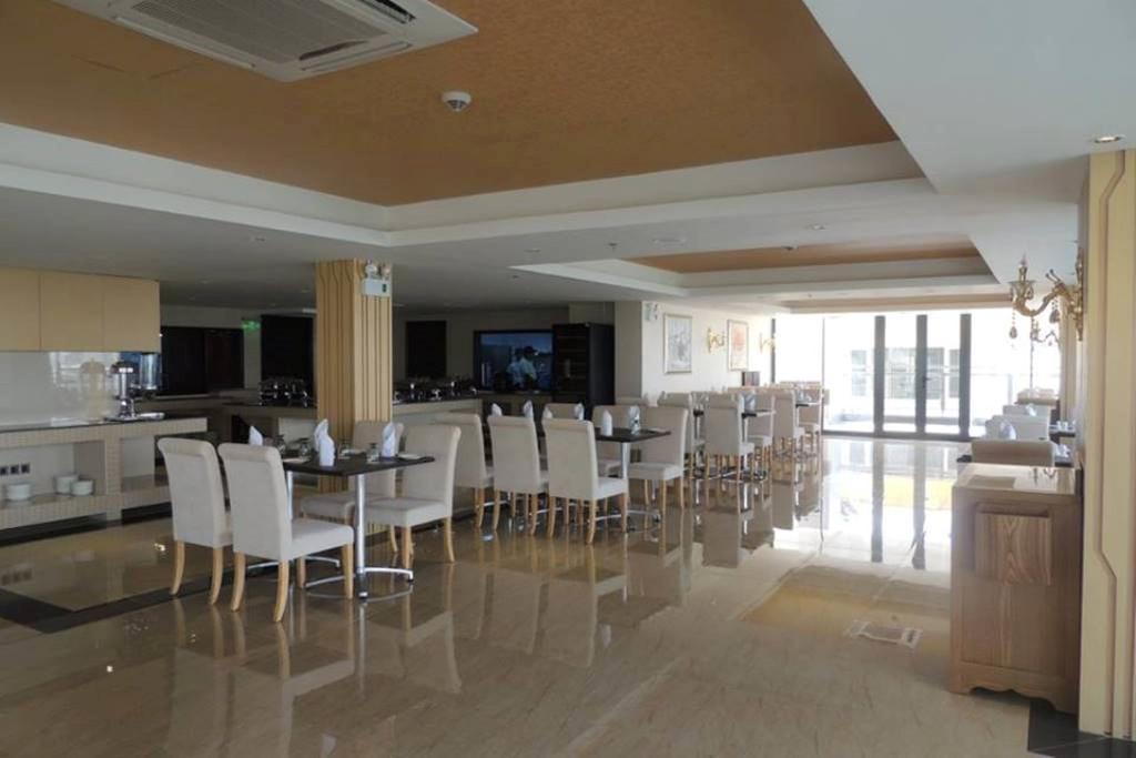 埃斯佩拉多湖景酒店 仰光 外观 照片